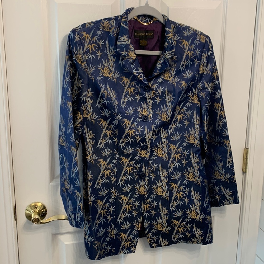 Classiques Entier‎ 100% Silk Blazer size 6